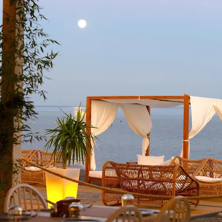 Szálloda Ostria & 5*