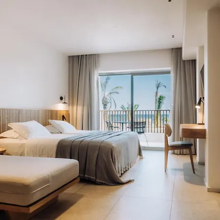 Ostria & Hotel 5*