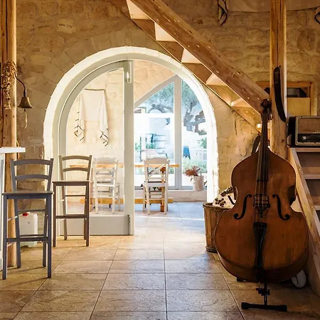Ostria & 5* Jerápetra