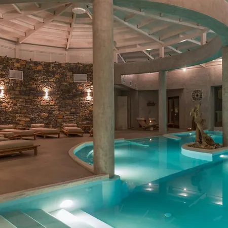 Hotel Ostria & 5*