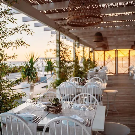 Ostria & Hotel