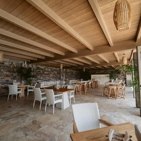 Hotel Ostria & Ierapetra (Crete)