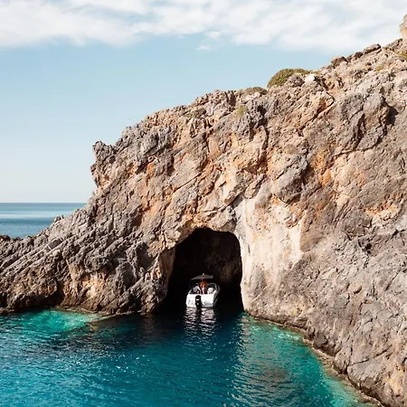 Hotel Ostria & Ierapetra (Crete)